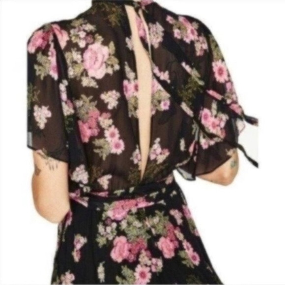 Zara Floral Dress - Picture 7 of 9